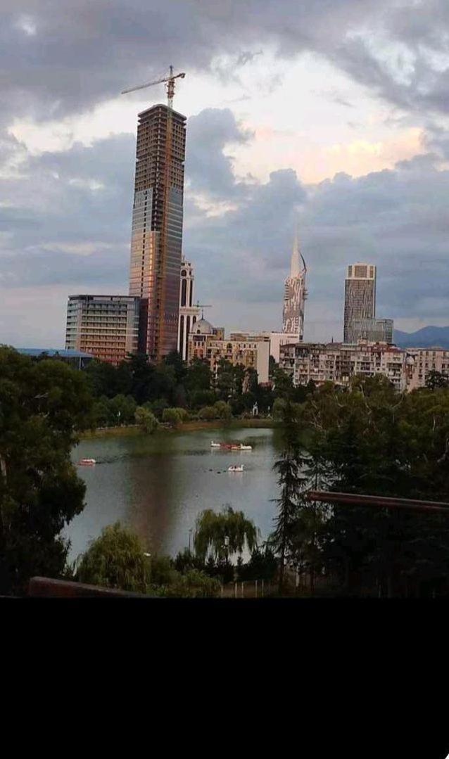 Apartament With Sea View Batumi Exterior photo